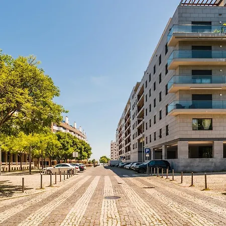 Apartment Stunning Flat - Parque Das Nações - *