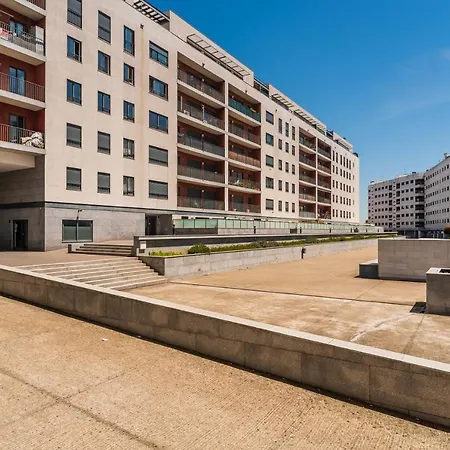 Stunning Flat - Parque Das Nacoes - Apartament Lizbona